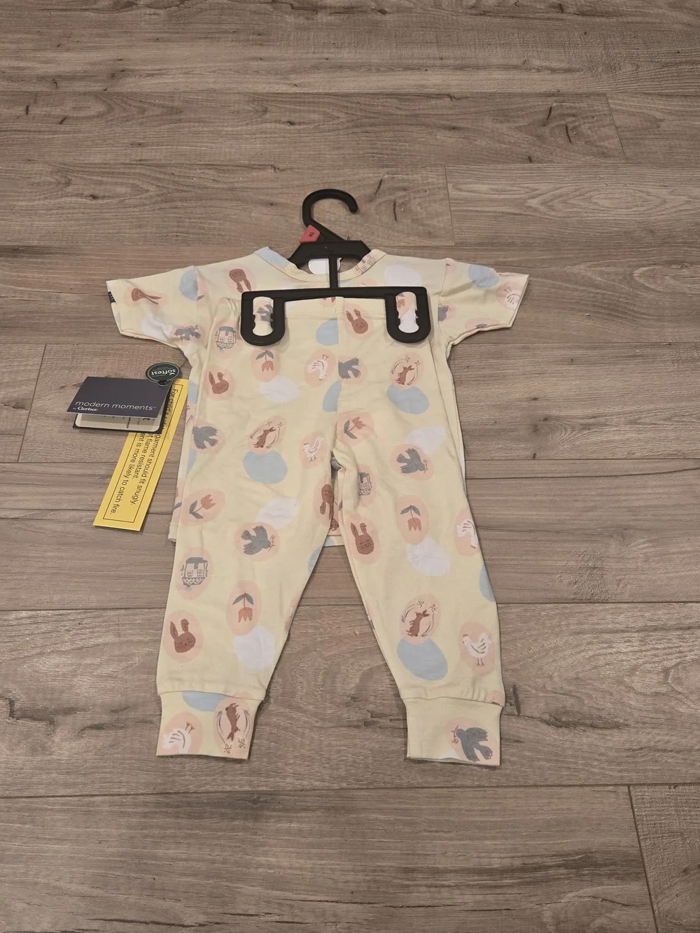 NWT Gerber Yellow Baby Spring Pajama Set Neutral Size 18M